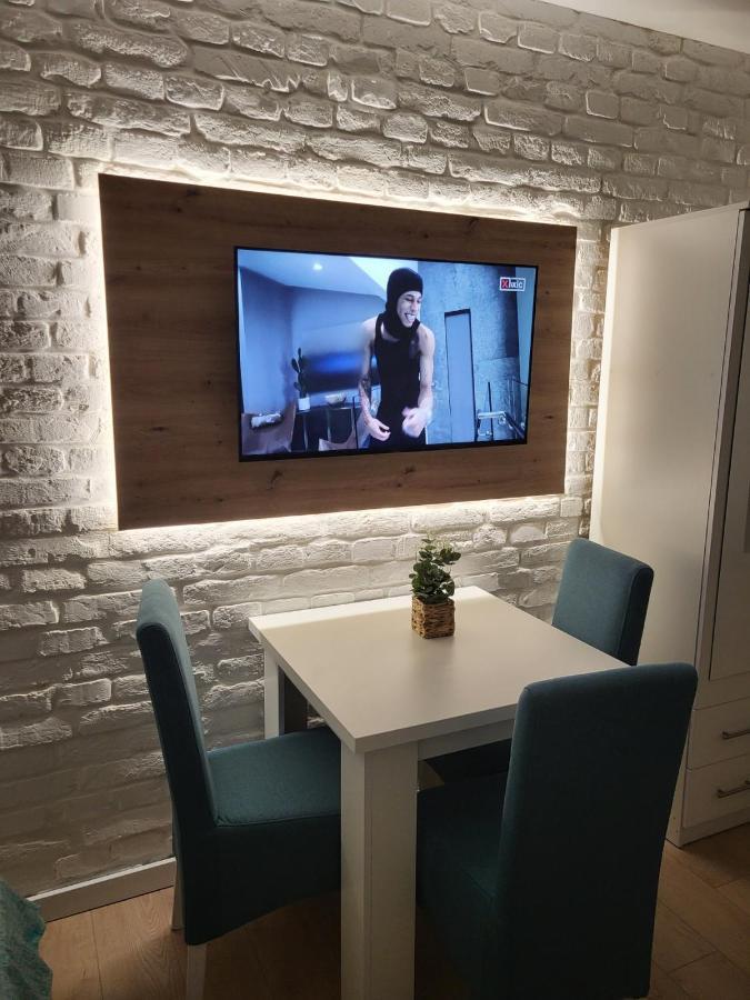 Harmony Suites Sajmiste Buitenkant foto