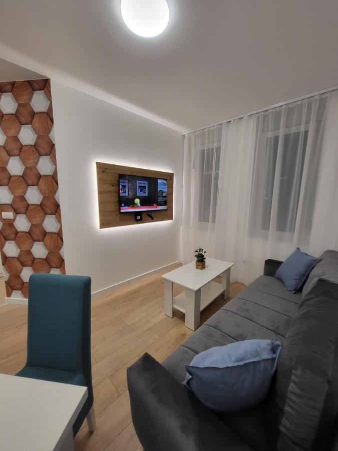 Harmony Suites Sajmiste Buitenkant foto