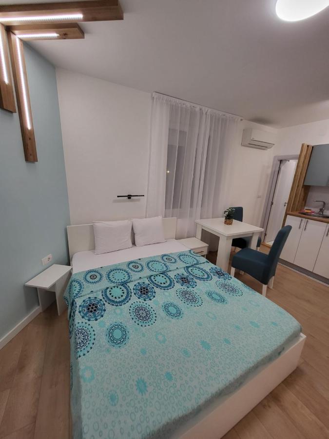 Harmony Suites Sajmiste Buitenkant foto